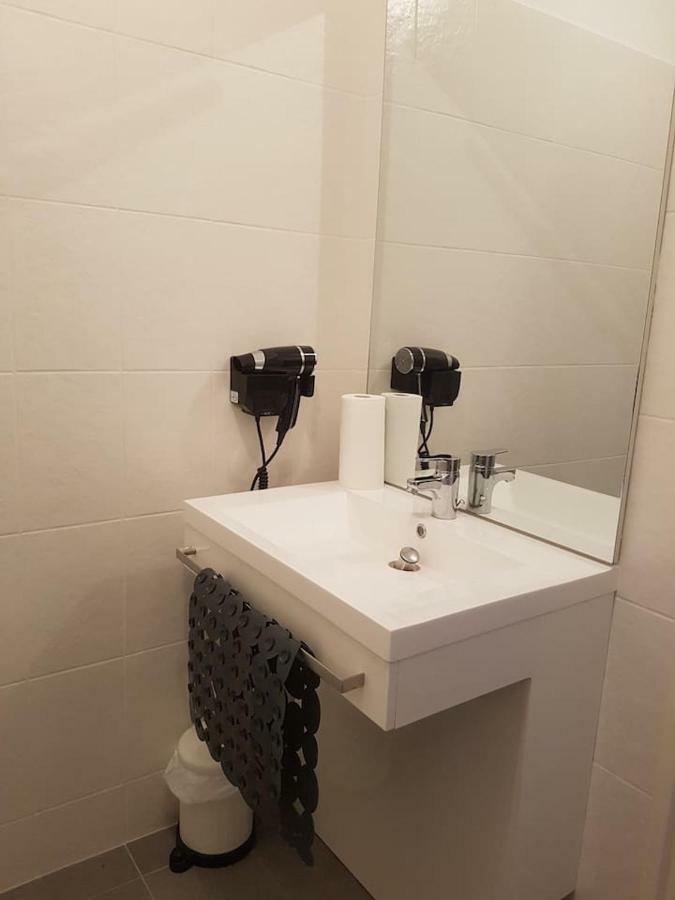 Holiday home Maison De Idealement Situee A Avec Parking Honfleur